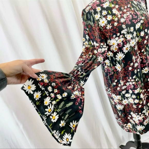 Mother Of Pearl Dress - Picture 5 of 6